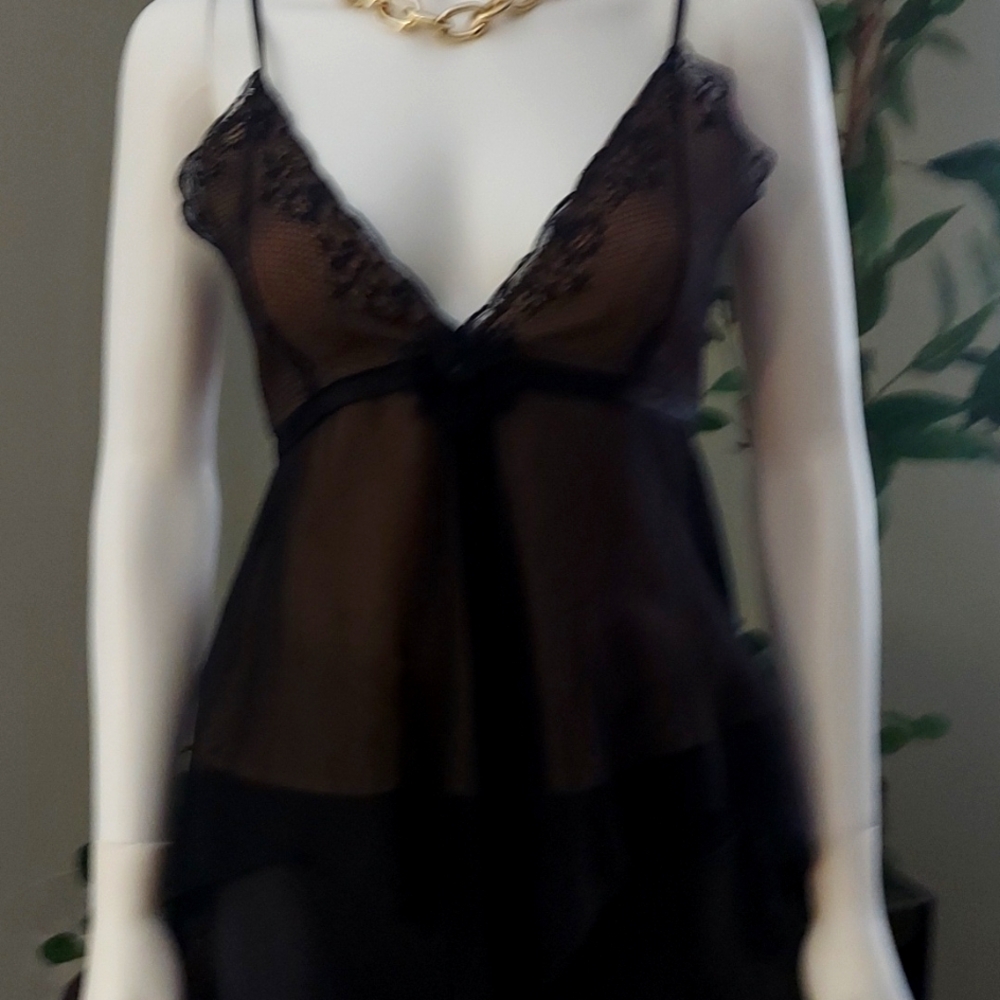 Pamela Brown y2k camisole tank. Black shear with tan underlay satin bow tie
